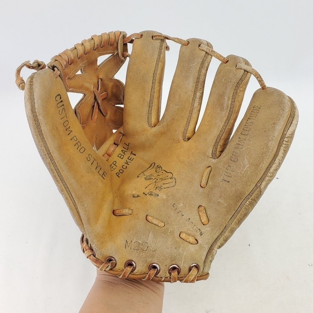 AHI Baseball Glove 9” M200 Mitt RHT Top-Grain Cowhide Leather Japanese Vintage